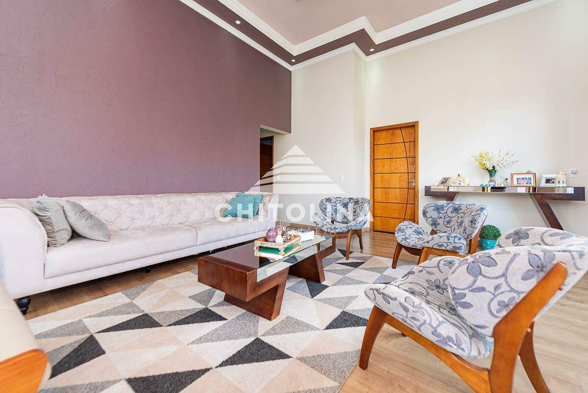 Casa em condomínio à venda no Condomínio Ouro Ville: 