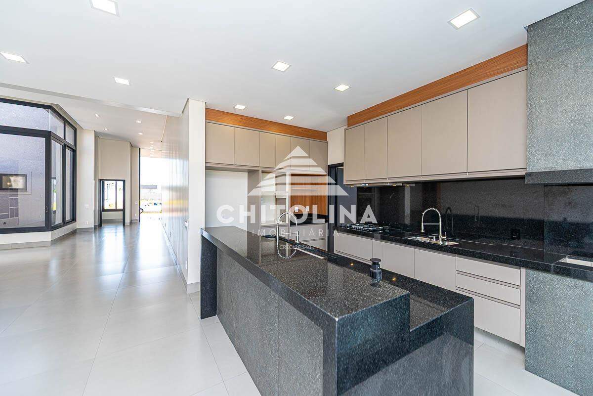 Casa em condomínio à venda no Golden Ville: 
