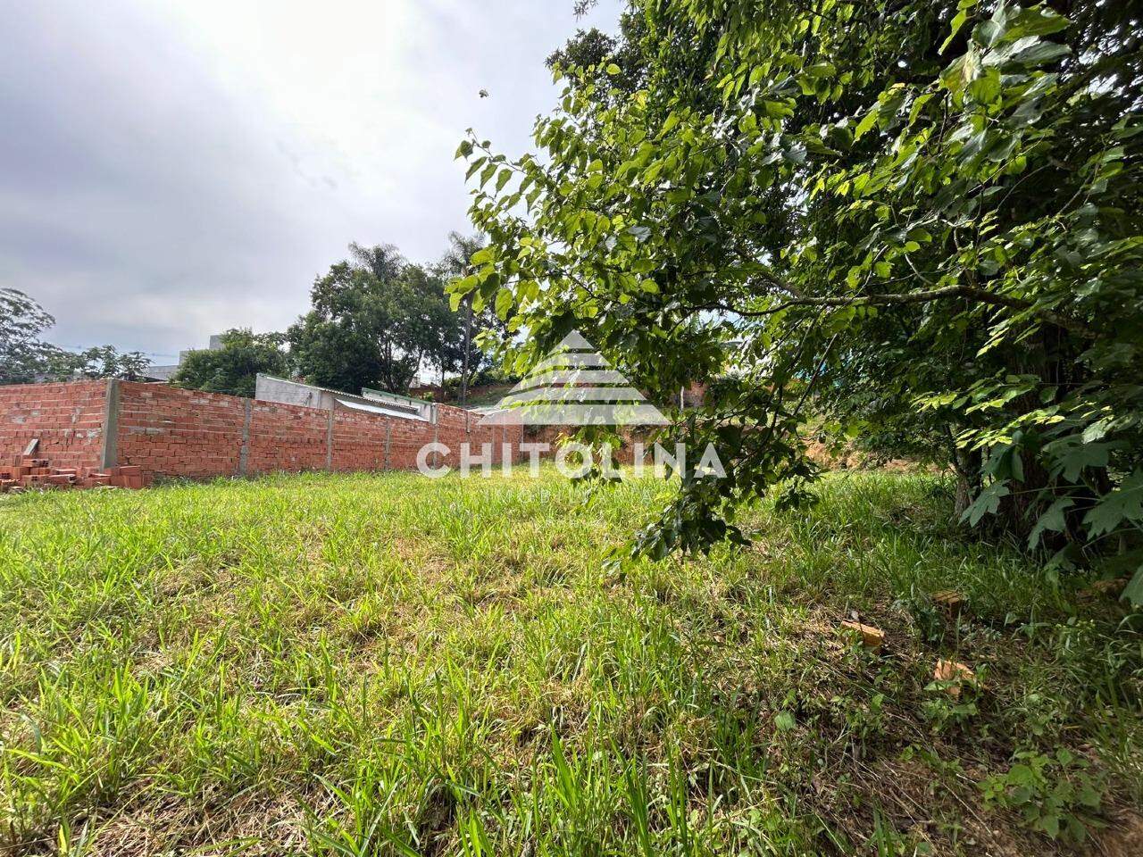 Área à venda no Jardim Itália: 