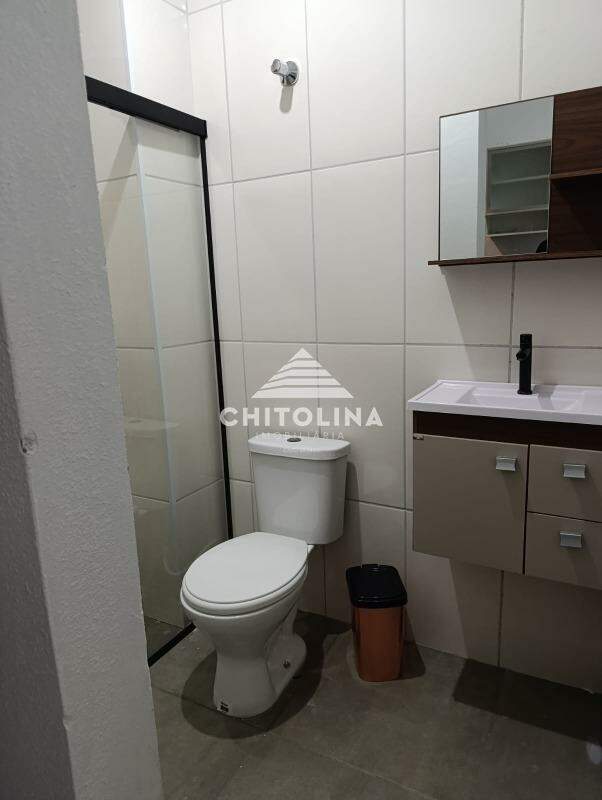 Kitnet para aluguel no Vila La Brunetti: 