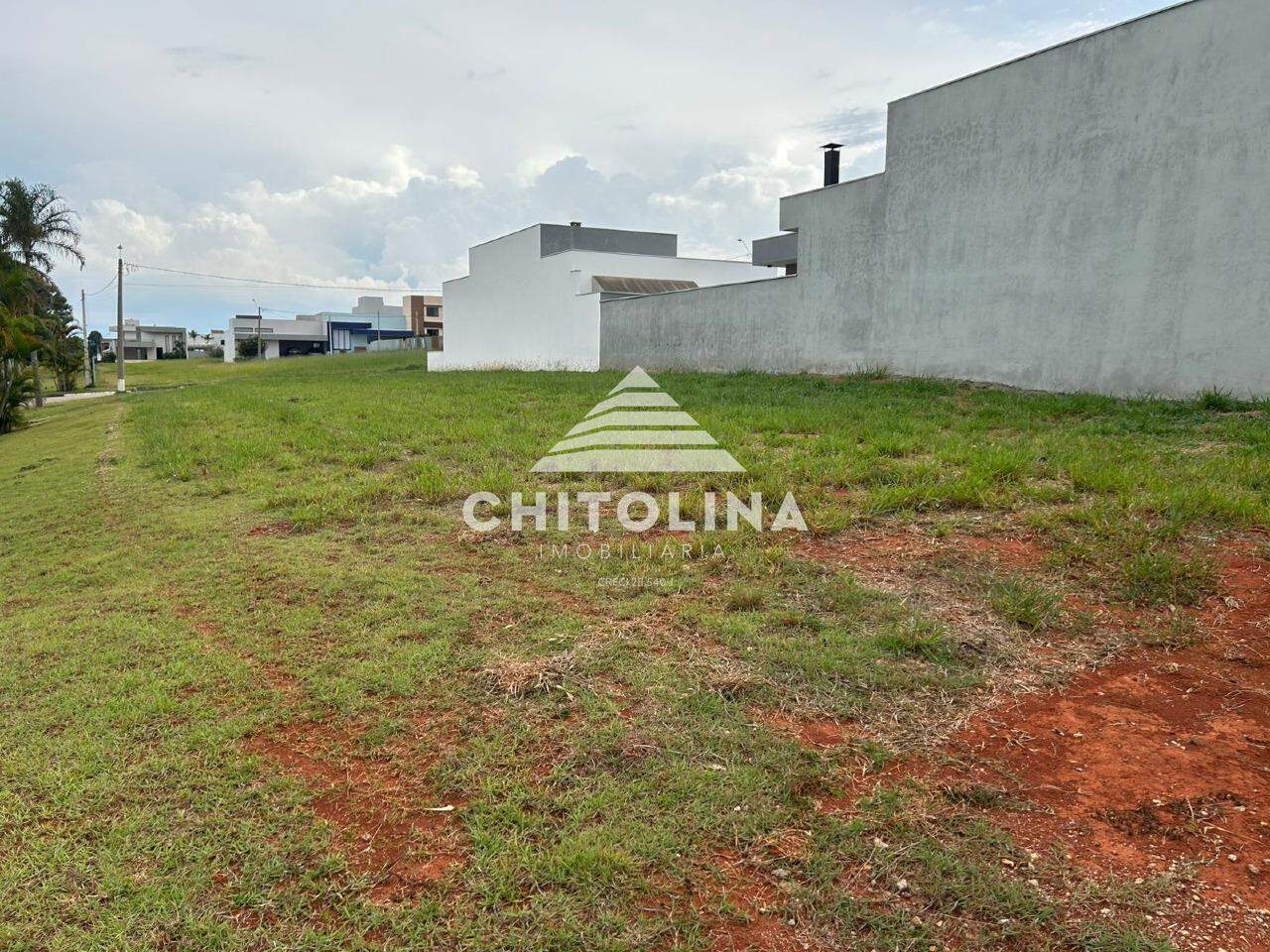 Terreno à venda no Jardim Marabá: 