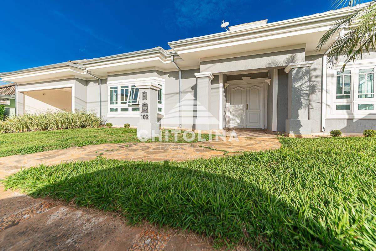 Casa em condomínio à venda no Jardim Marabá: 