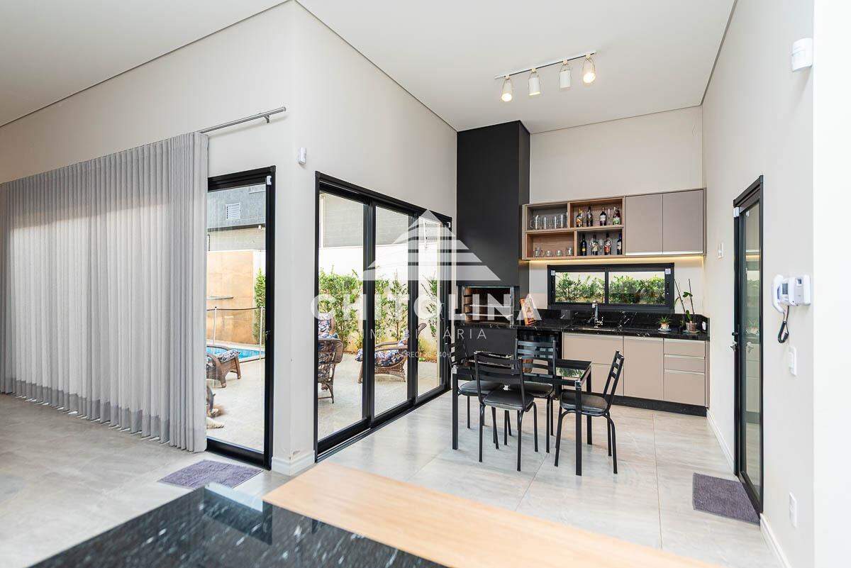 Casa à venda no Jardim Colombo: 