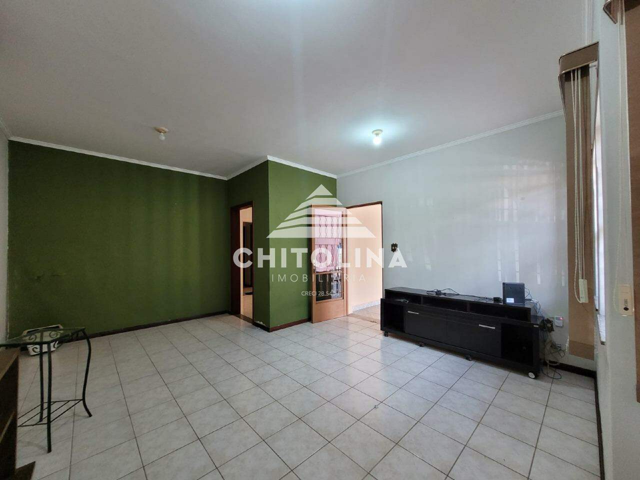 Casa à venda no Centro: 