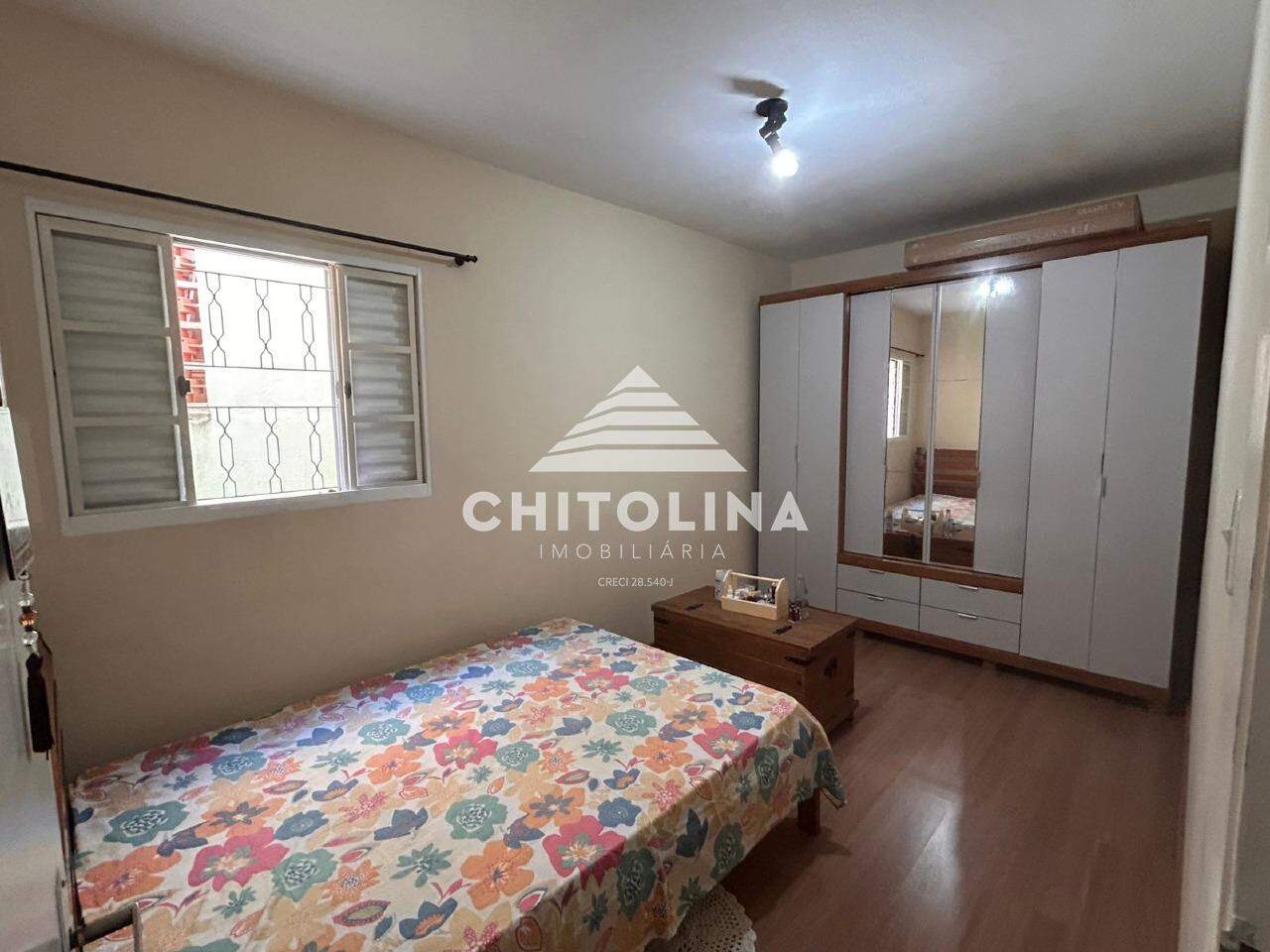 Casa à venda no Centro: 