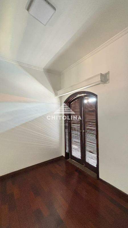Casa à venda no Vila Nastri: 