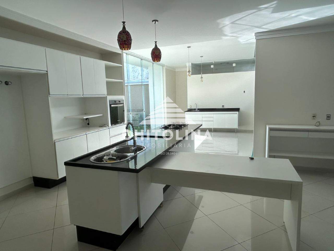 Casa à venda no Jardim Colombo: 