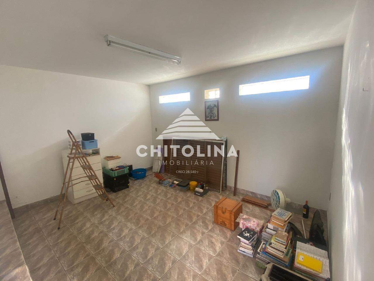 Casa à venda no Centro: 