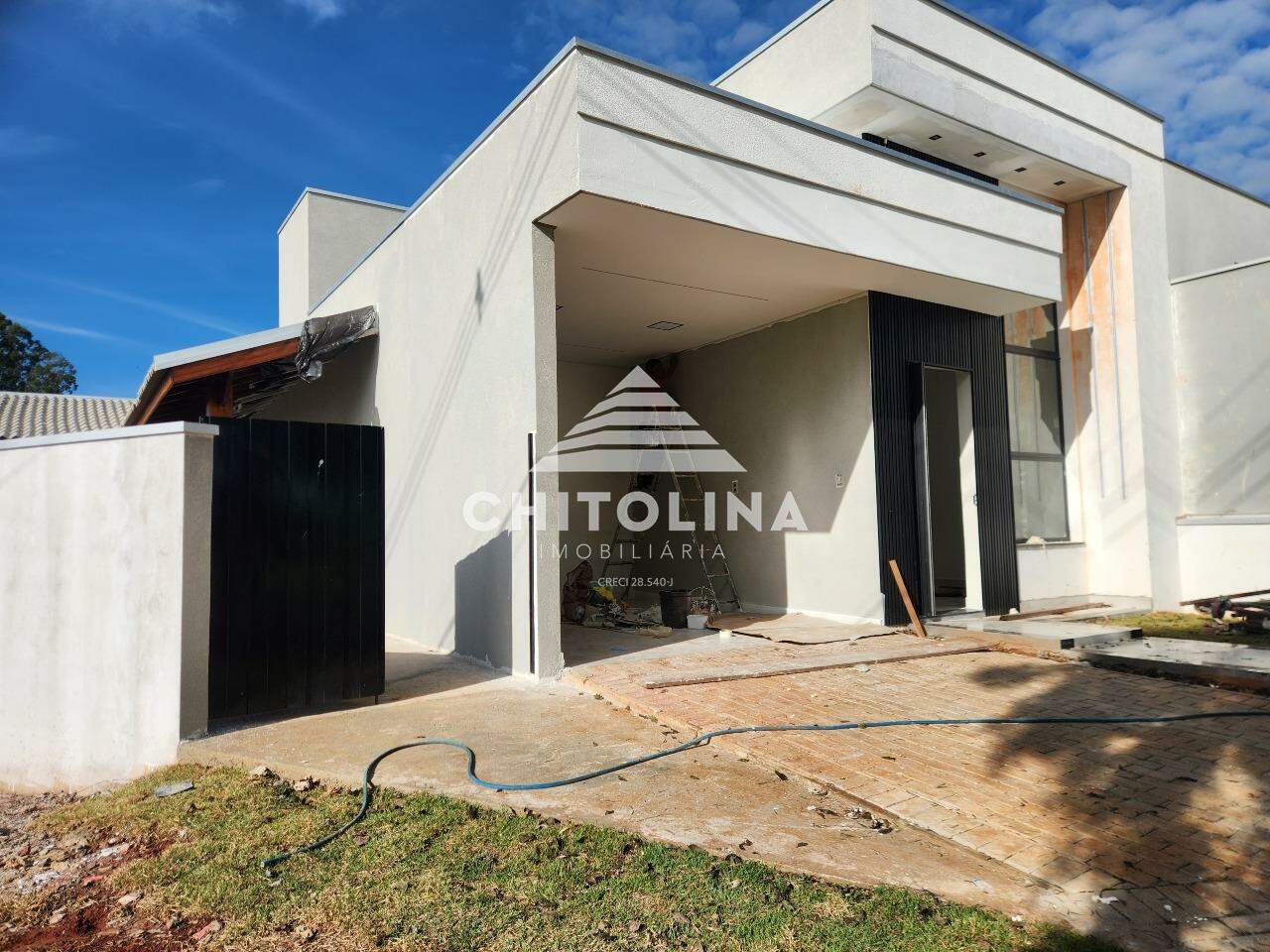 Casa em condomínio à venda no Lago dos Ipês: 