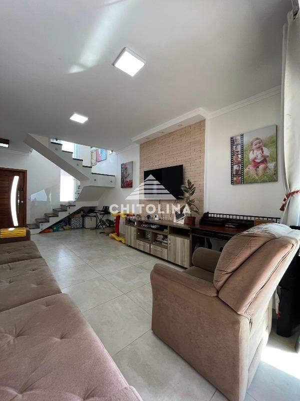 Casa à venda no Golden Ville: 