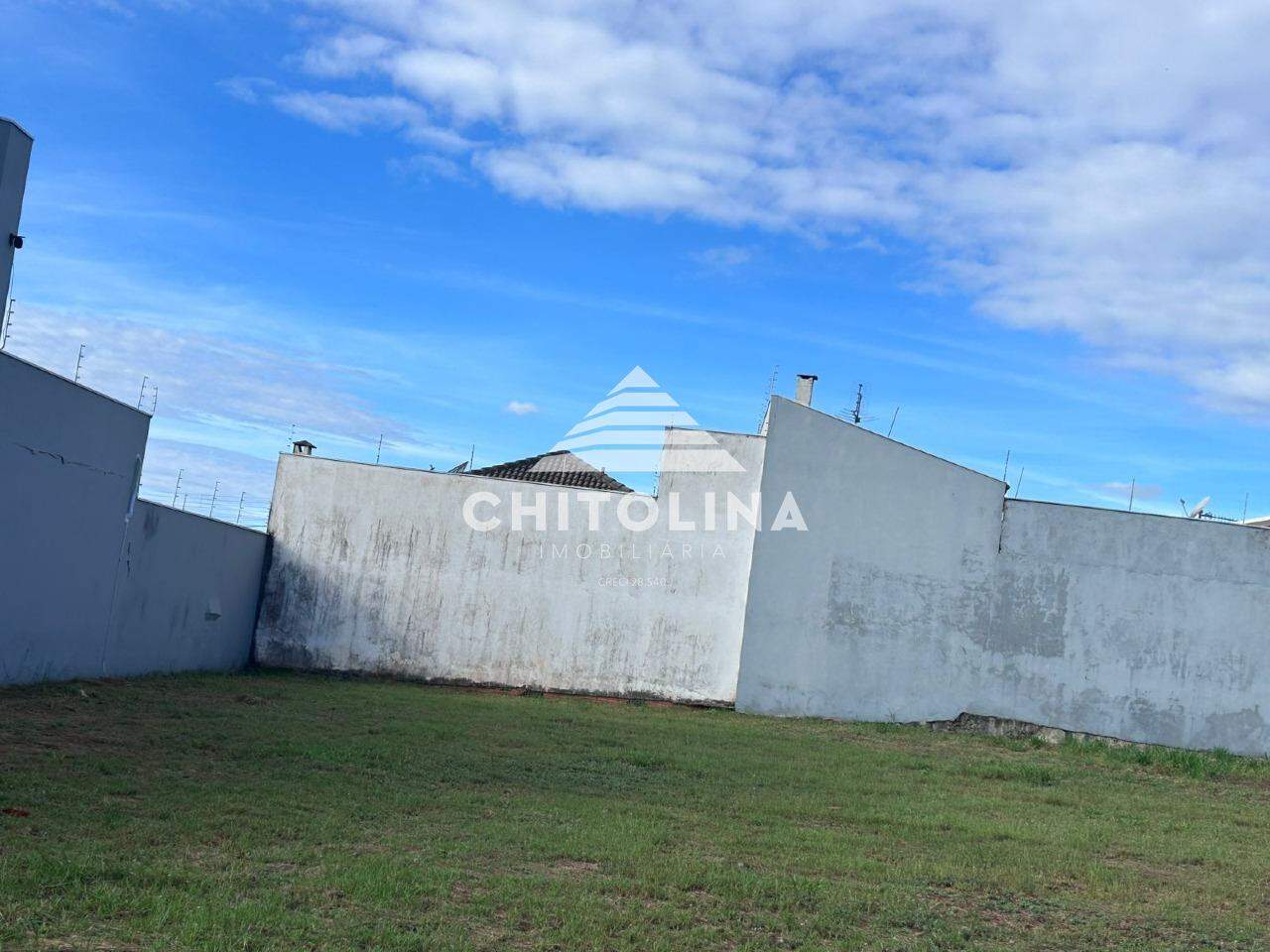 Terreno à venda no Jardim Marabá: 
