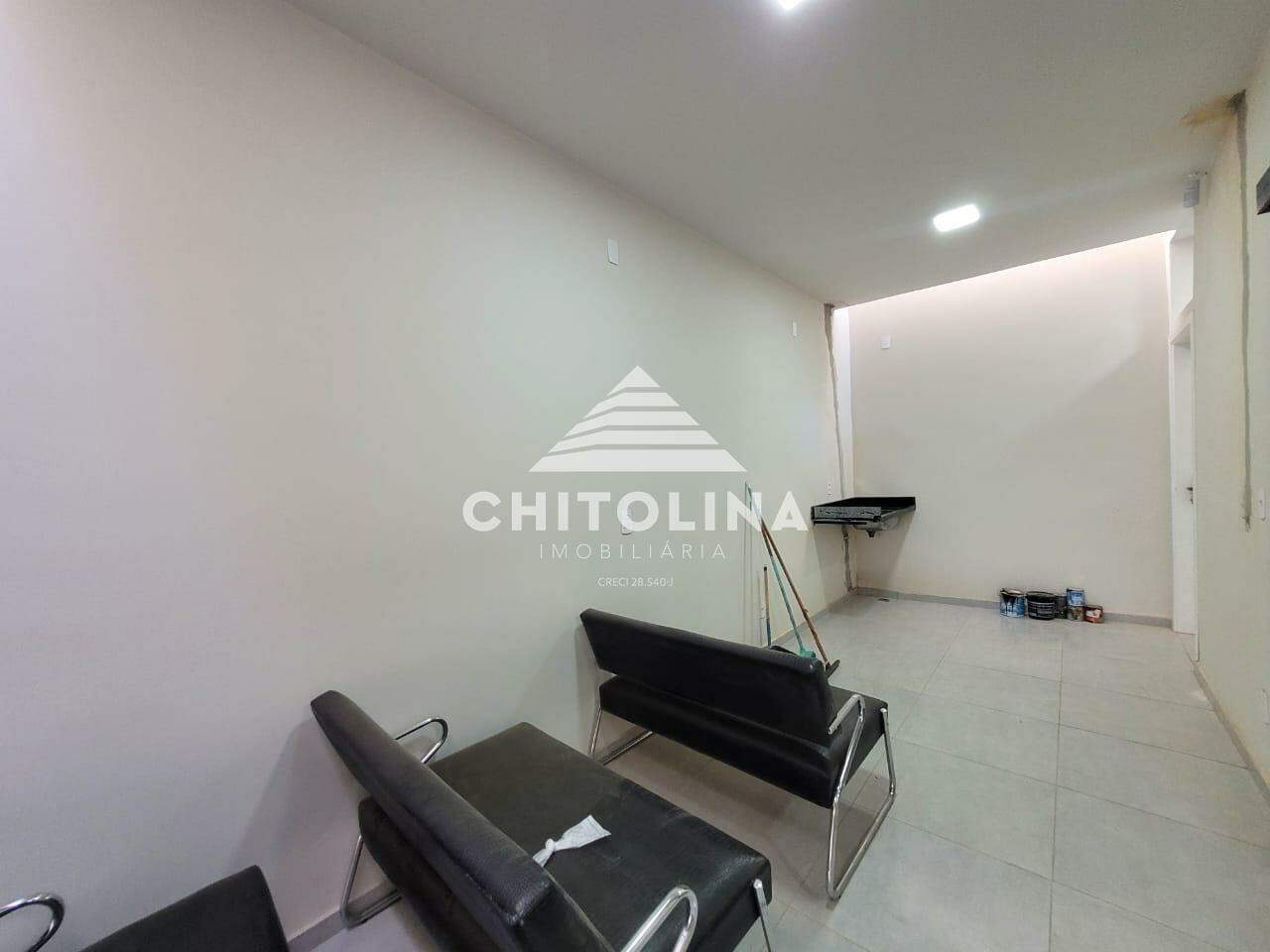 Sala para aluguel no Centro: 