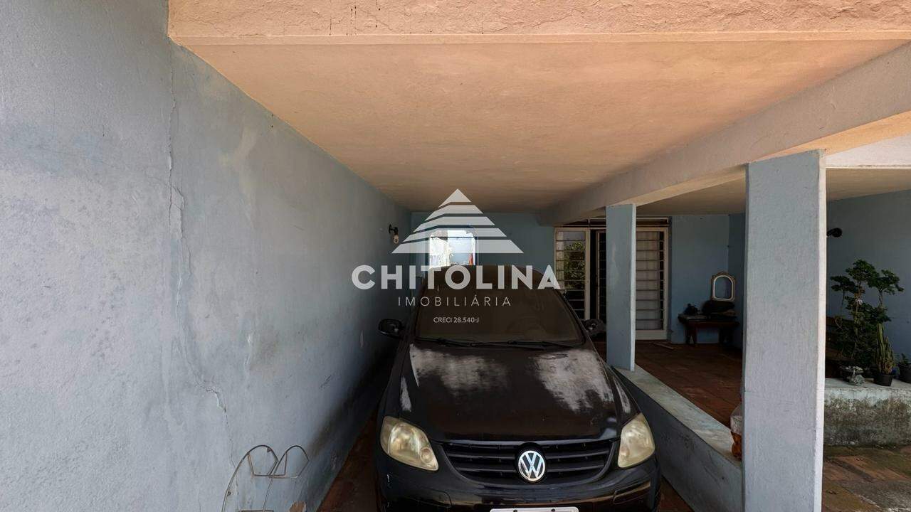 Casa à venda no Centro: 