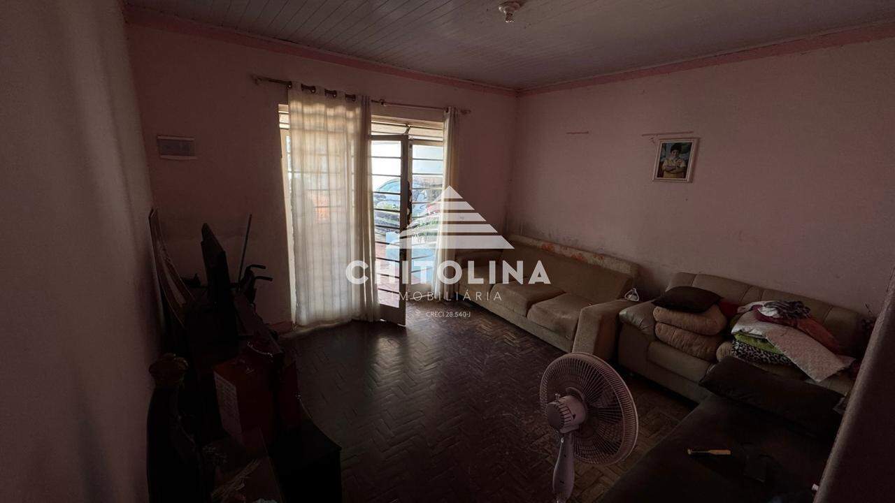 Casa à venda no Centro: 