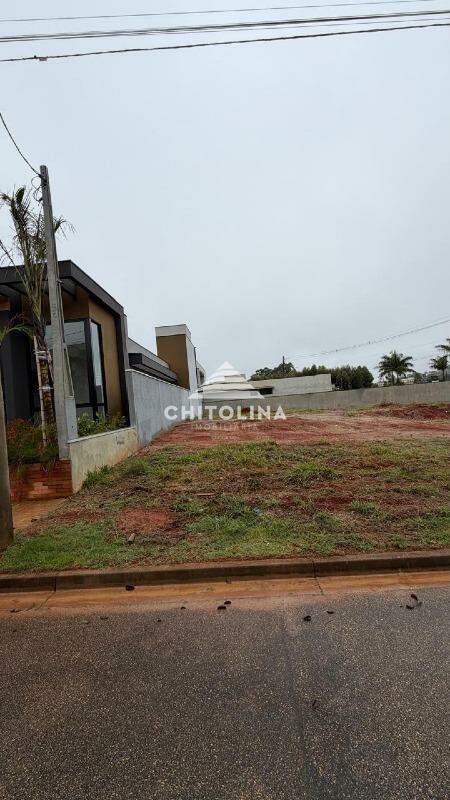 Terreno à venda no Terras de Santo Antônio: 