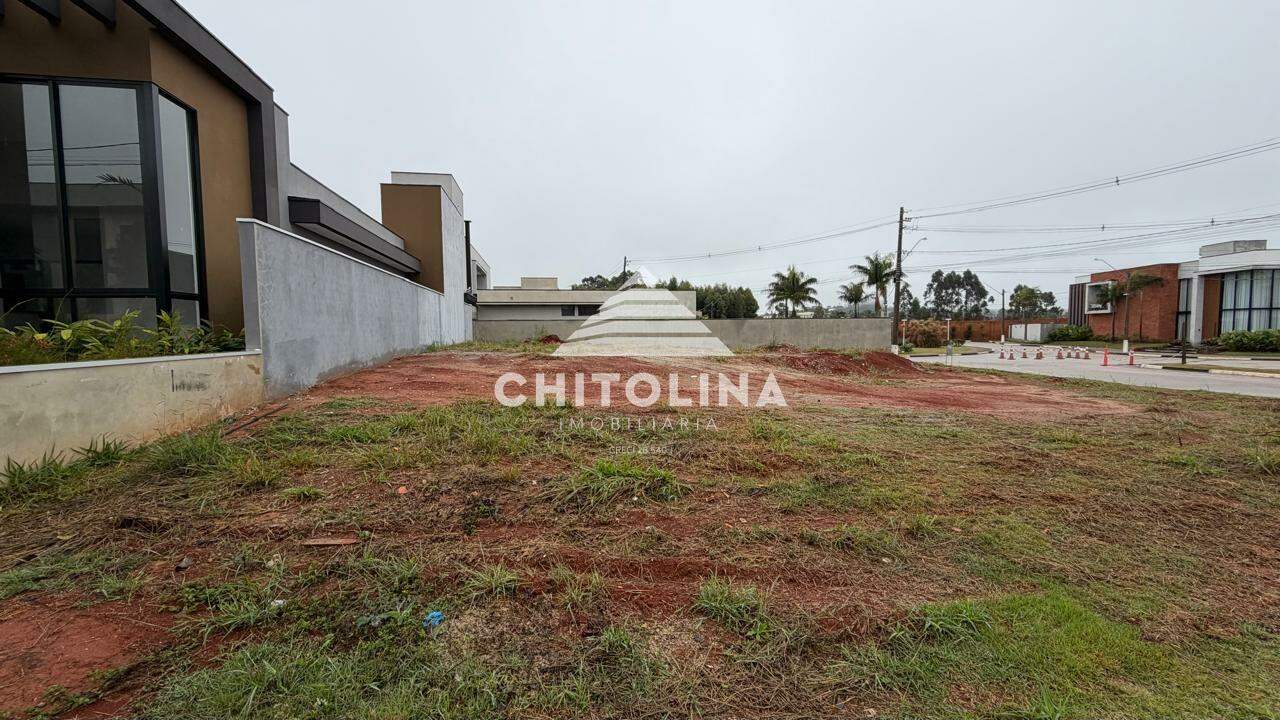 Terreno à venda no Terras de Santo Antônio: 