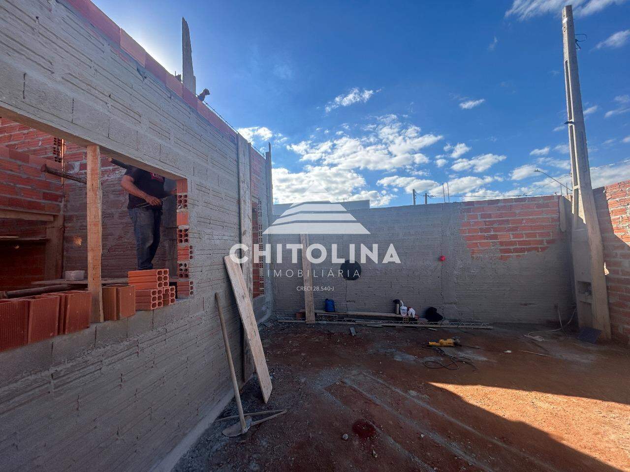 Casa à venda no Vila Carolina: 