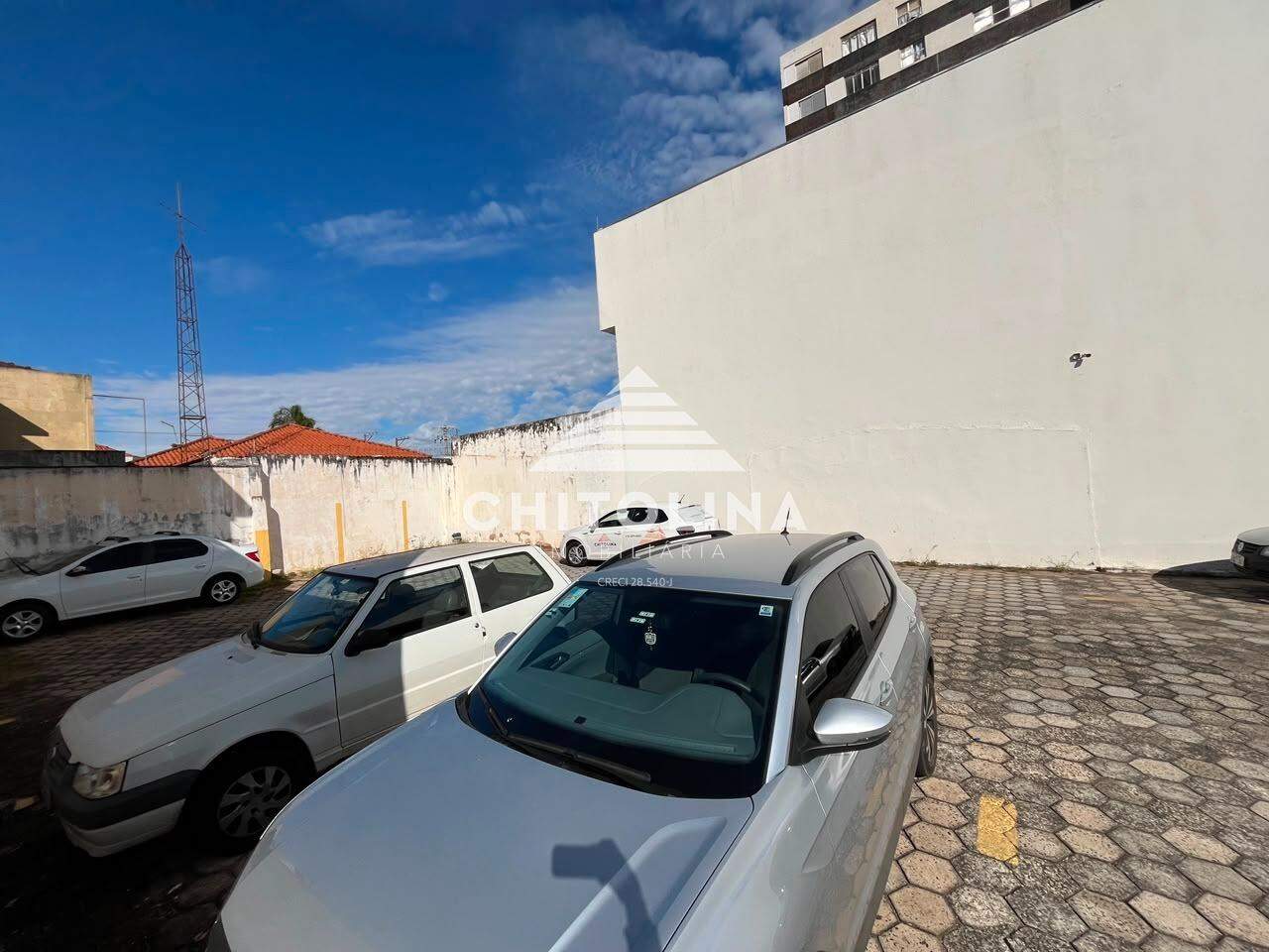 Terreno à venda no Centro: 