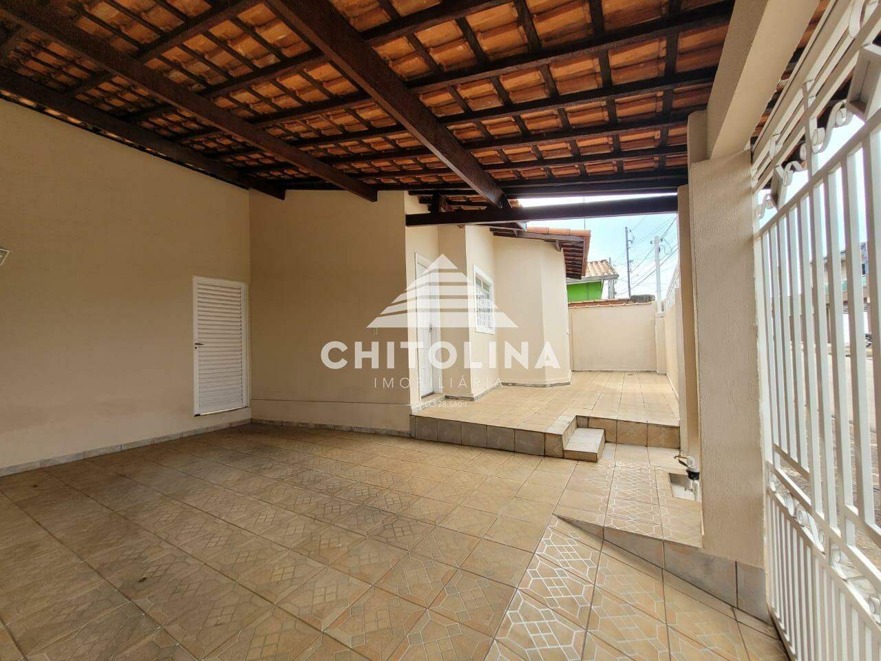Casa para aluguel no Jardim Maricota: 