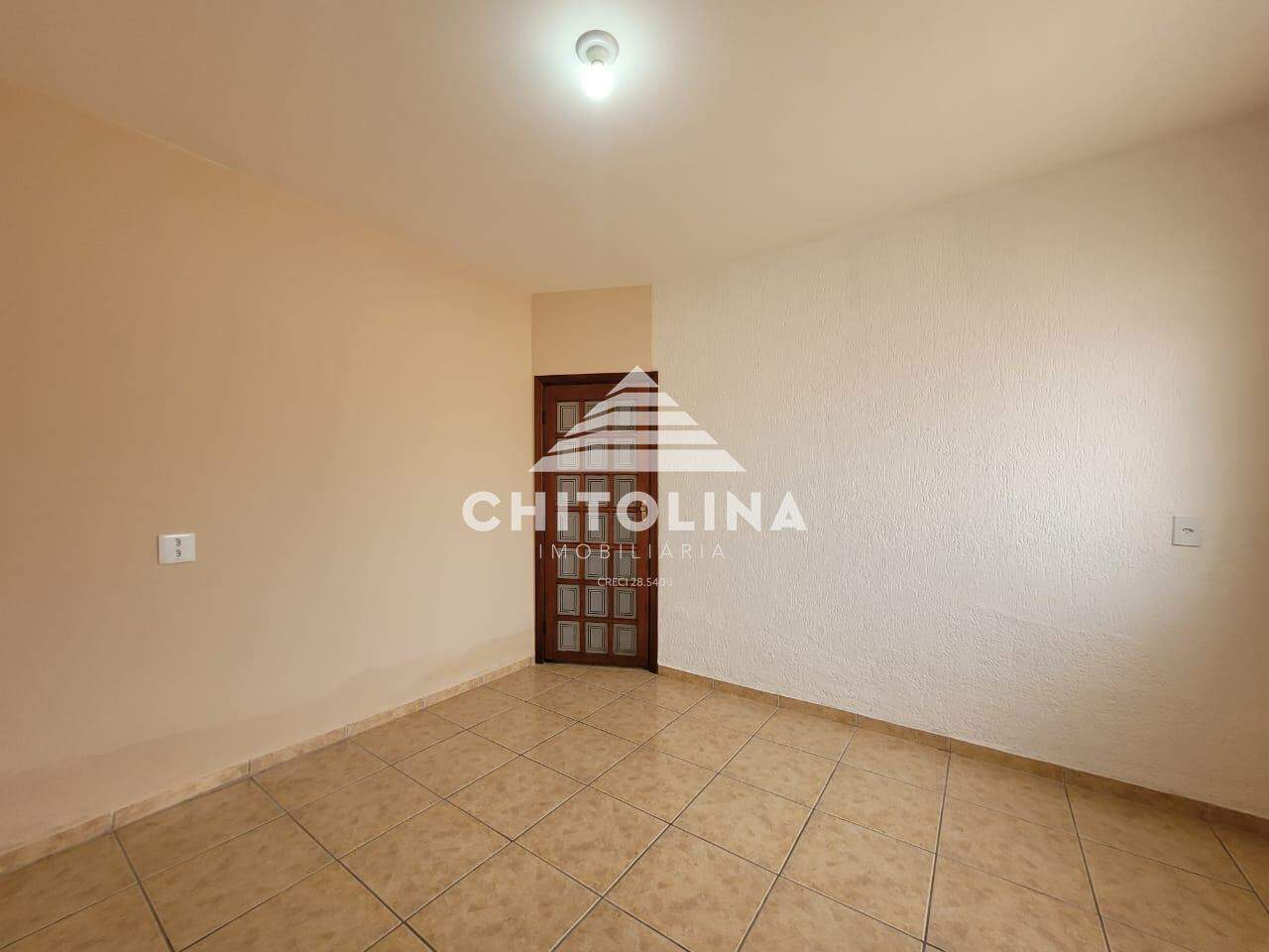 Casa para aluguel no Jardim Maricota: 