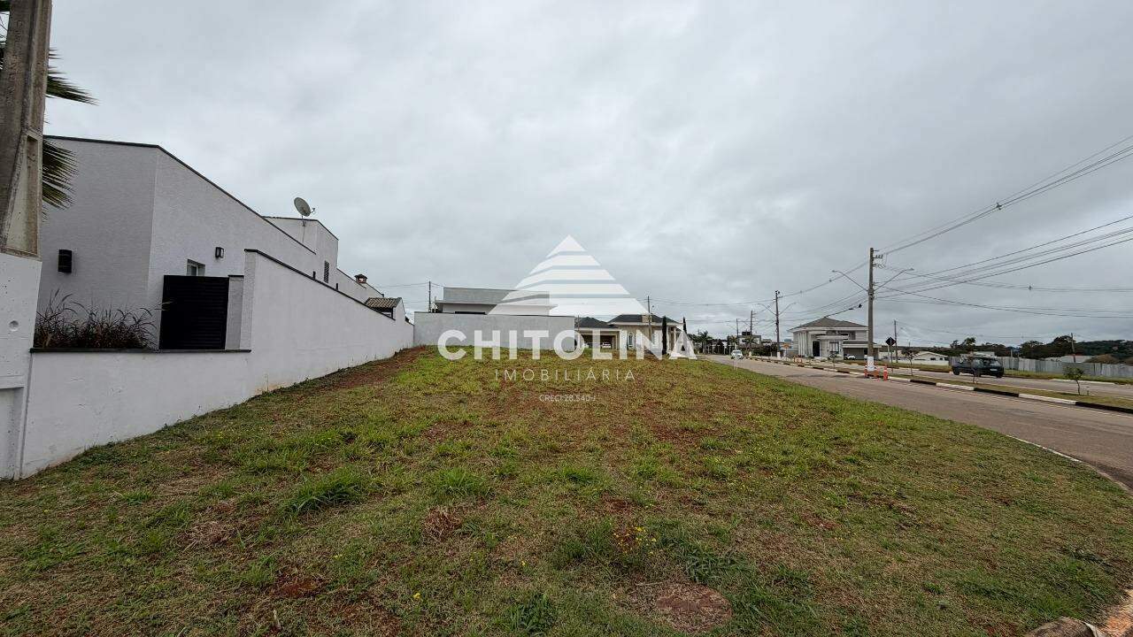 Terreno à venda no Golden Ville: 