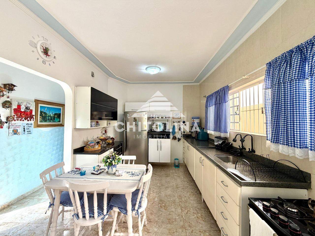 Casa à venda no Jardim Shangri-lá: 