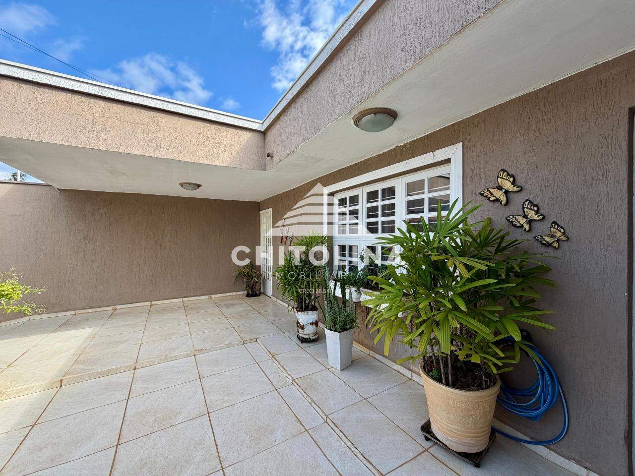Casa à venda no Jardim Shangri-lá: 