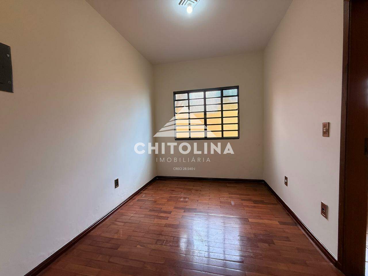 Casa à venda no Centro: 