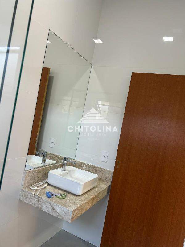 Casa à venda no Jardim Marabá: 