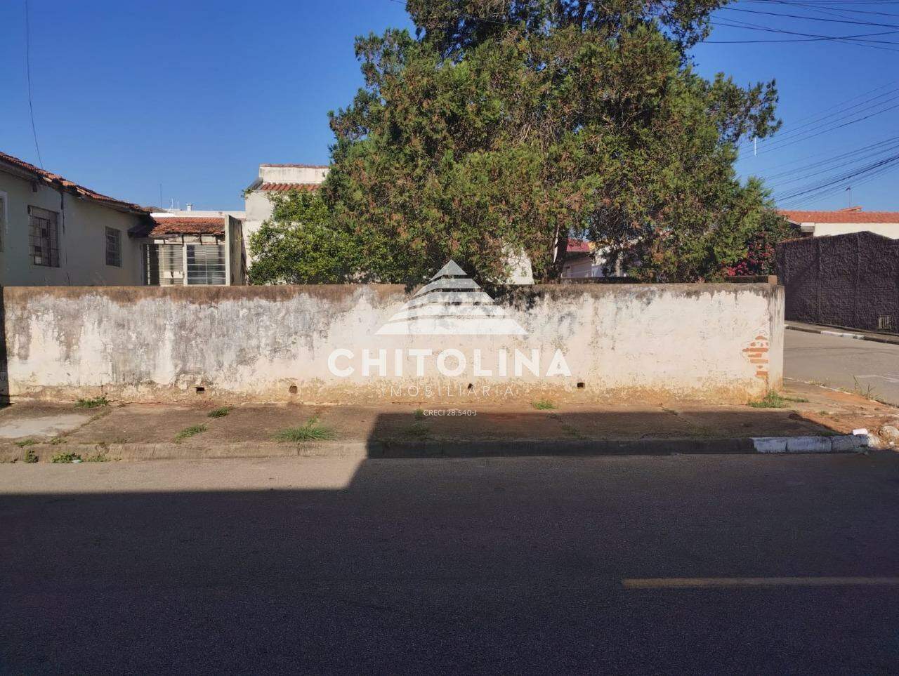 Terreno à venda no Vila Reis: 