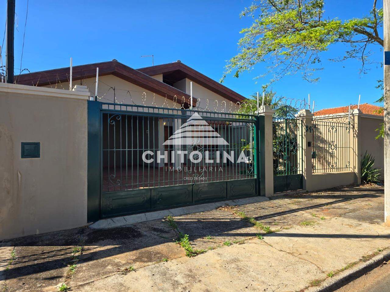 Casa para aluguel no Jardim Colombo: 