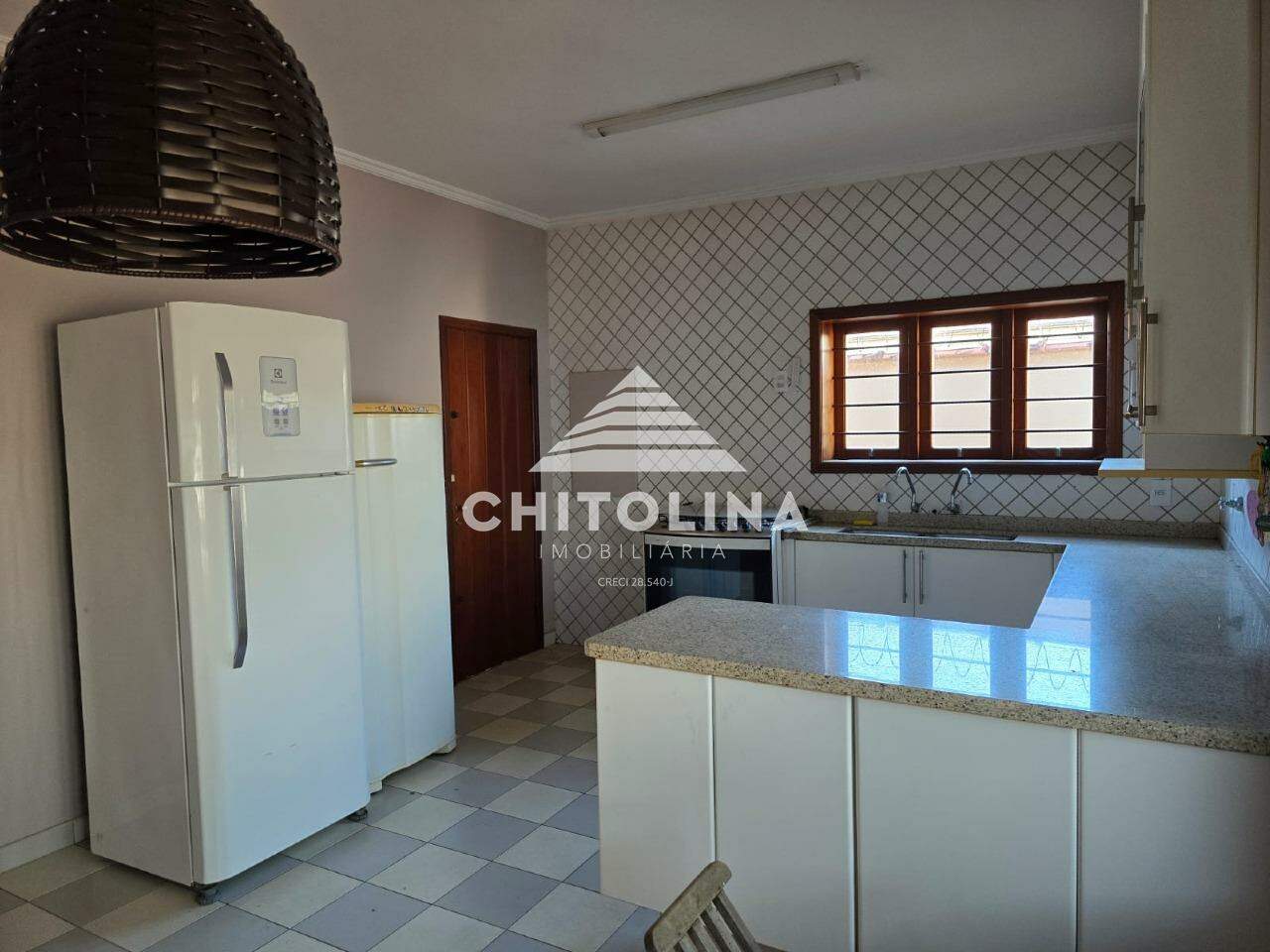 Casa para aluguel no Jardim Colombo: 
