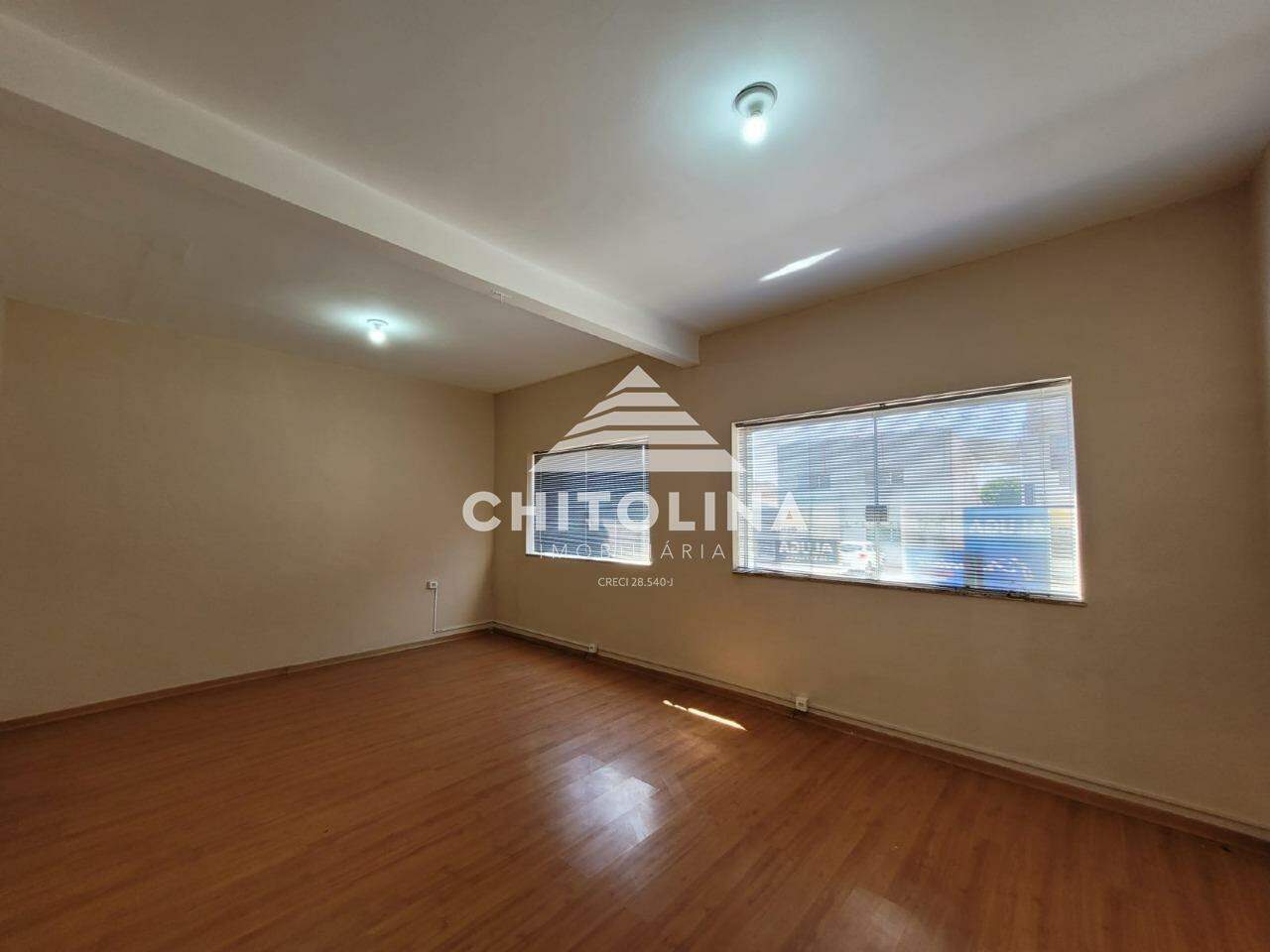 Casa para aluguel no Centro: 