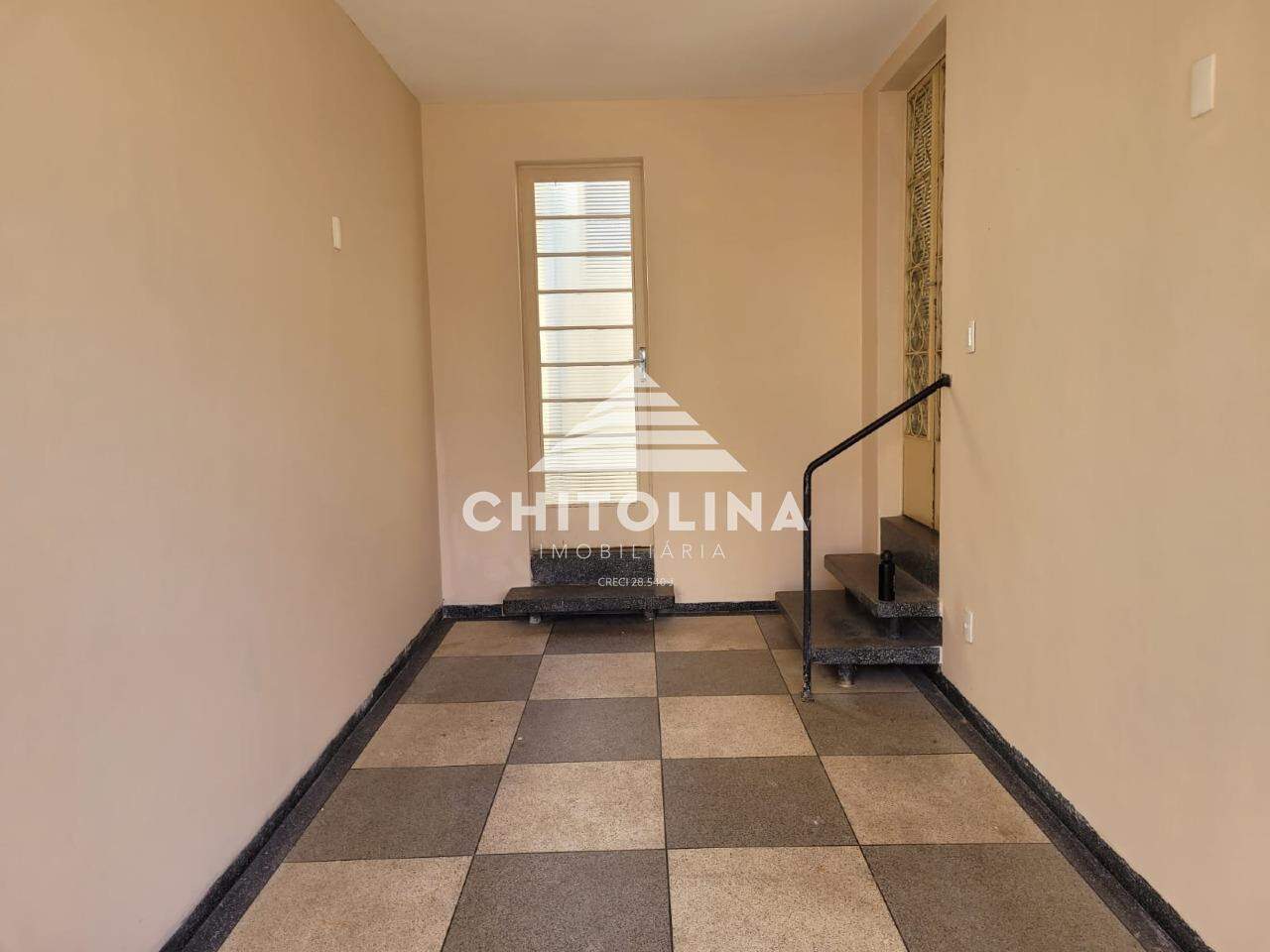 Casa para aluguel no Centro: 