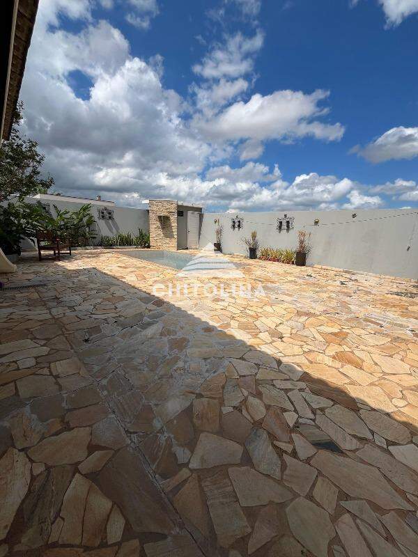 Casa à venda no Condomínio Ouro Ville: 