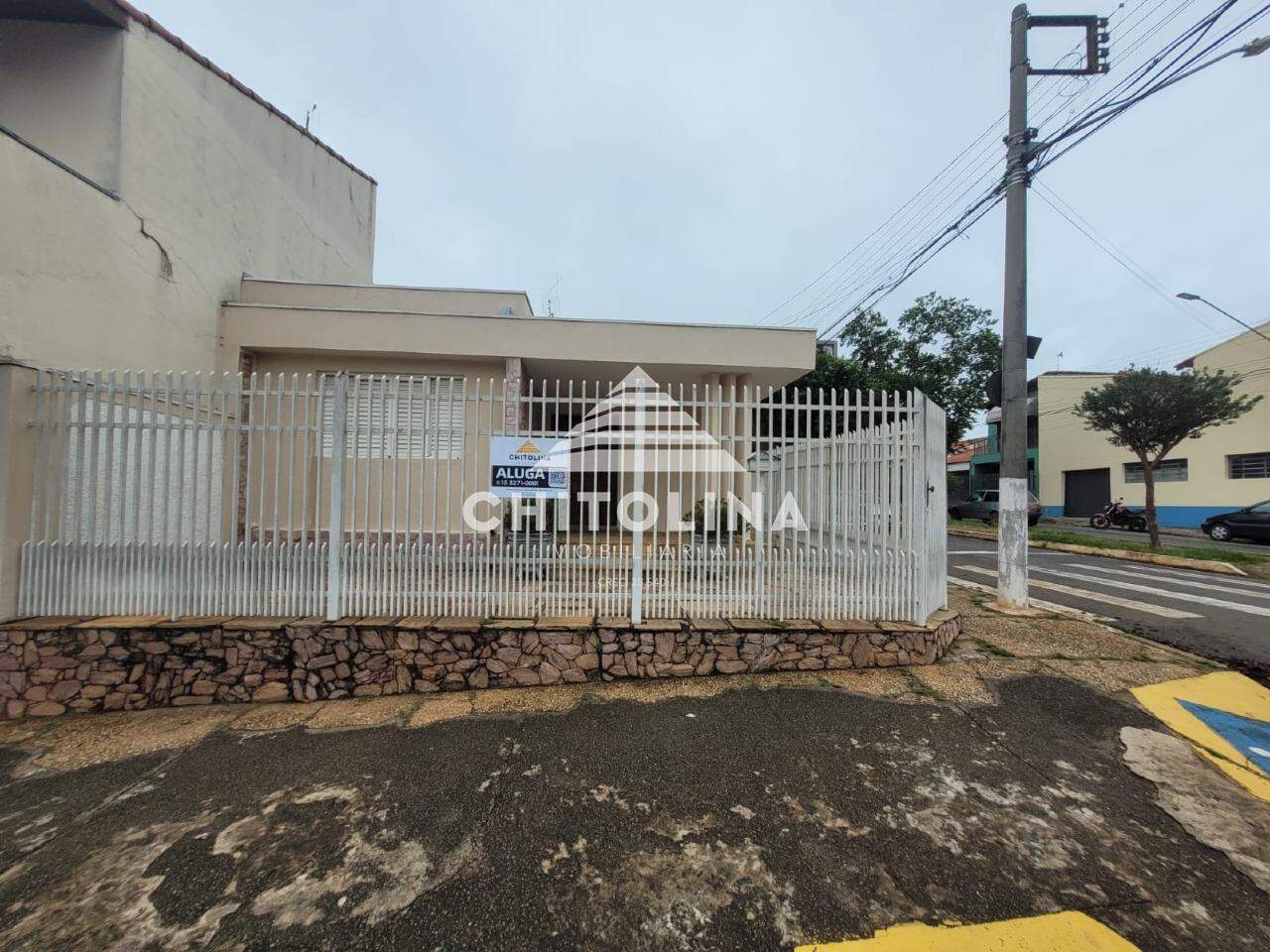 Casa para aluguel no Centro: 