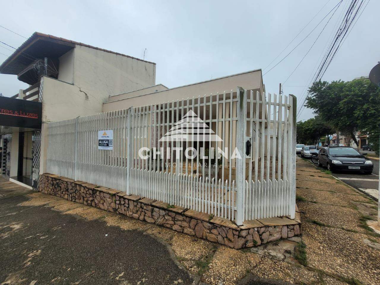 Casa para aluguel no Centro: 