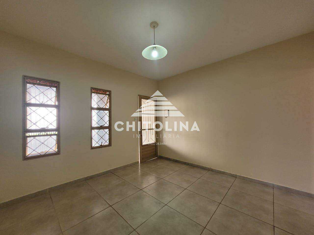 Casa para aluguel no Jardim Fogaça: 