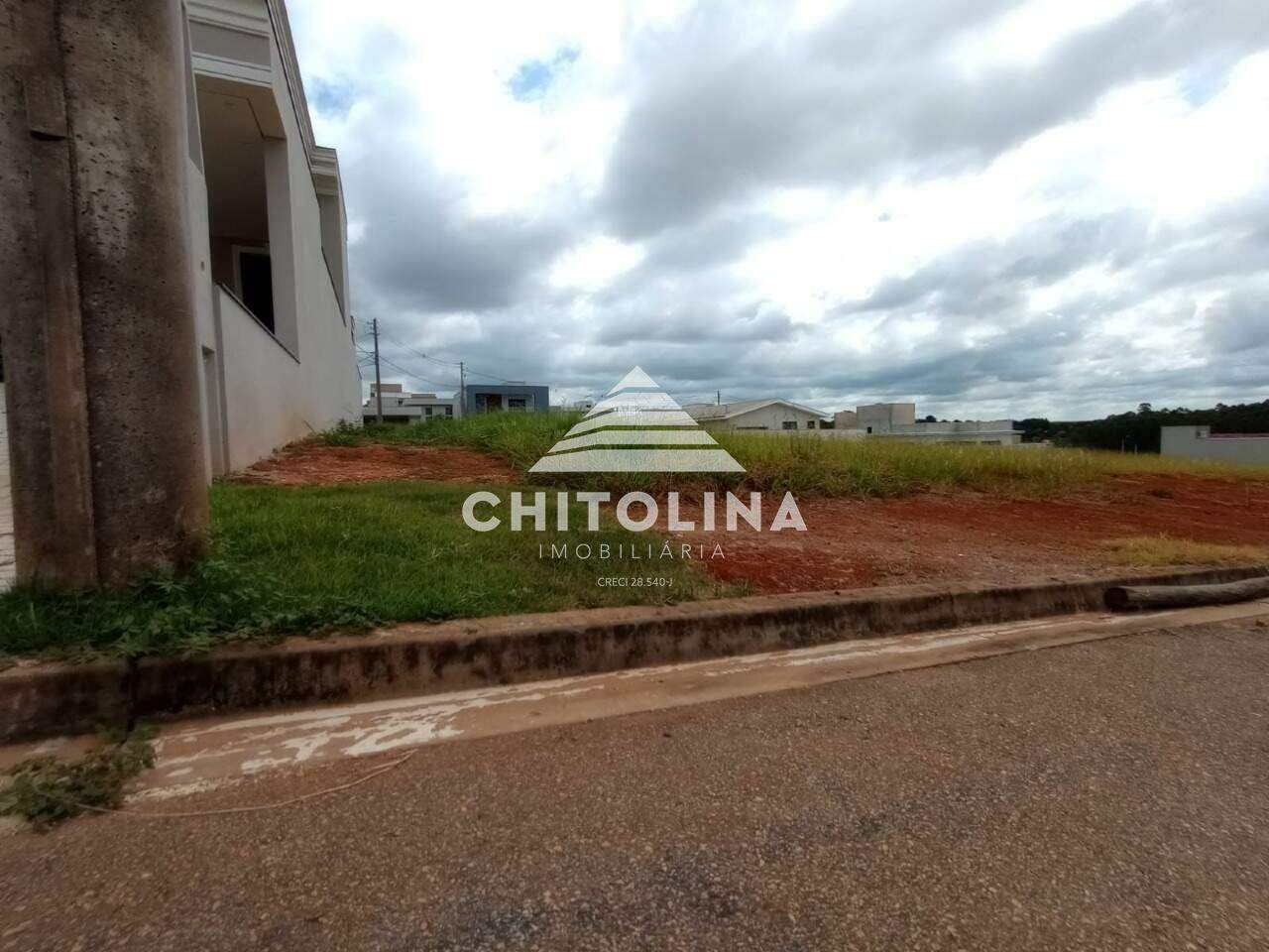 Terreno à venda no Terras de Santo Antônio: 