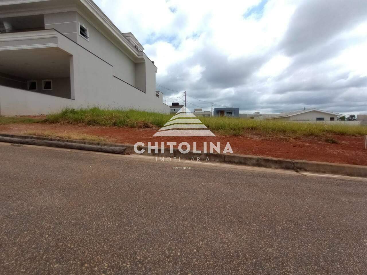 Terreno à venda no Terras de Santo Antônio: 