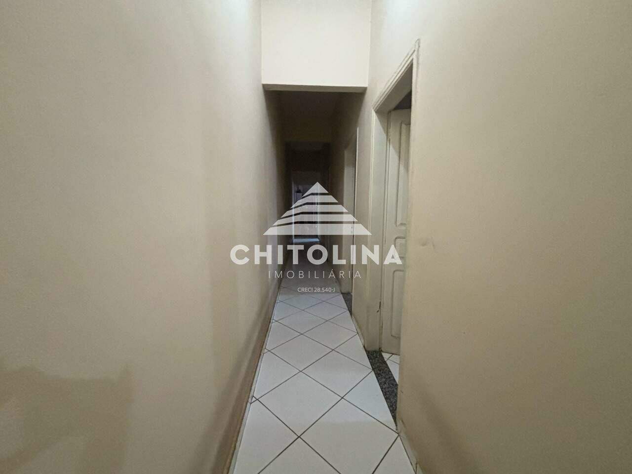 Casa à venda no Centro: 