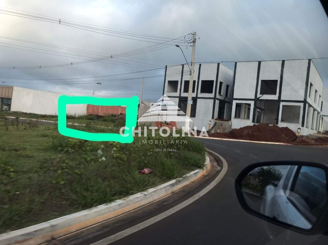 Terreno à venda no Vale San Fernando: 