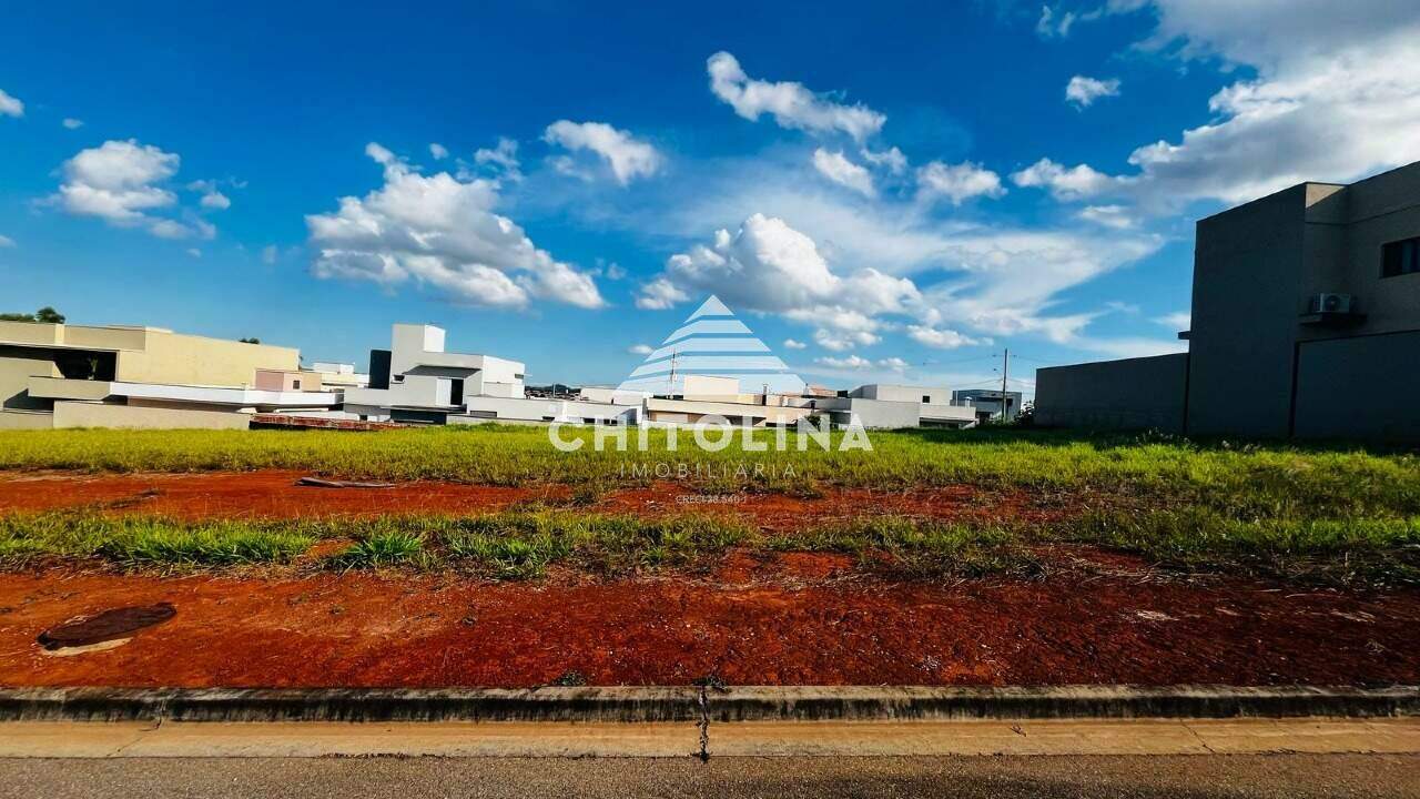 Terreno à venda no Golden Ville: 