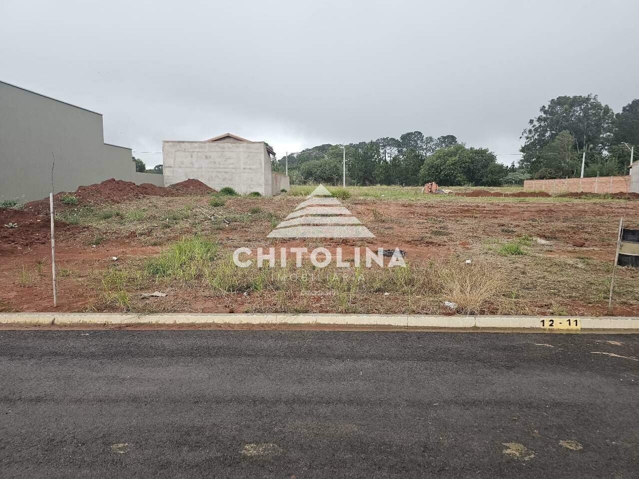 Terreno à venda no Loteamento Residencial Lisboa: 