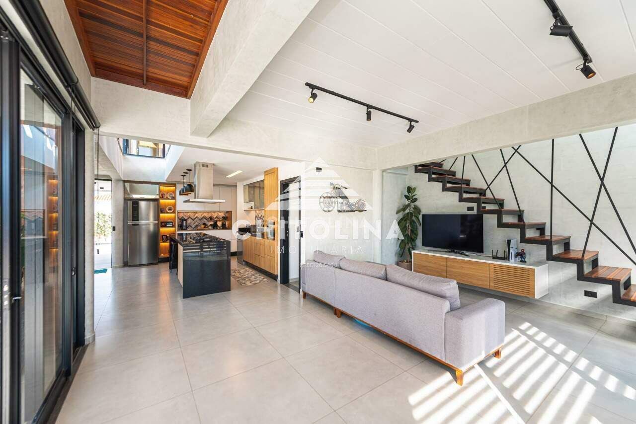 Casa em condomínio à venda no Golden Ville: 