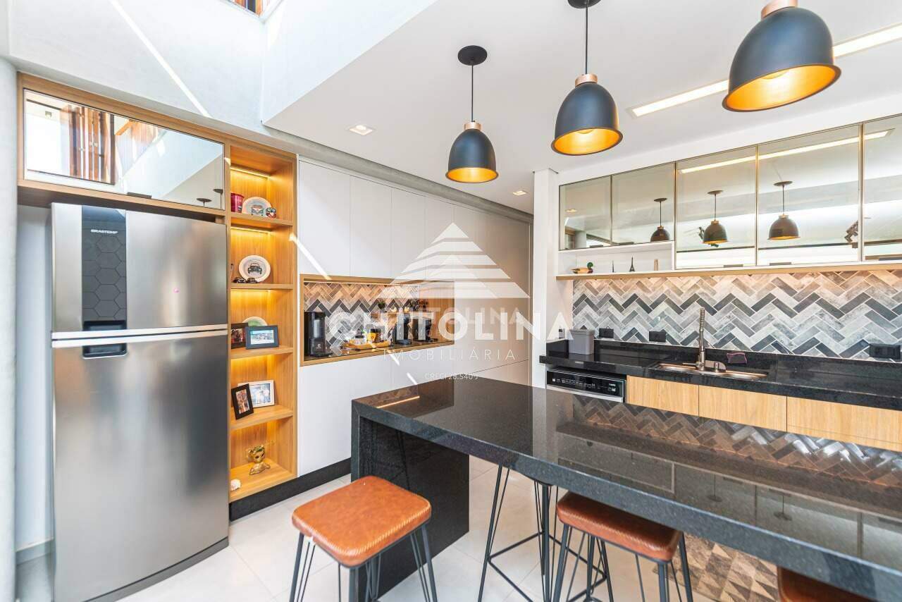 Casa em condomínio à venda no Golden Ville: 