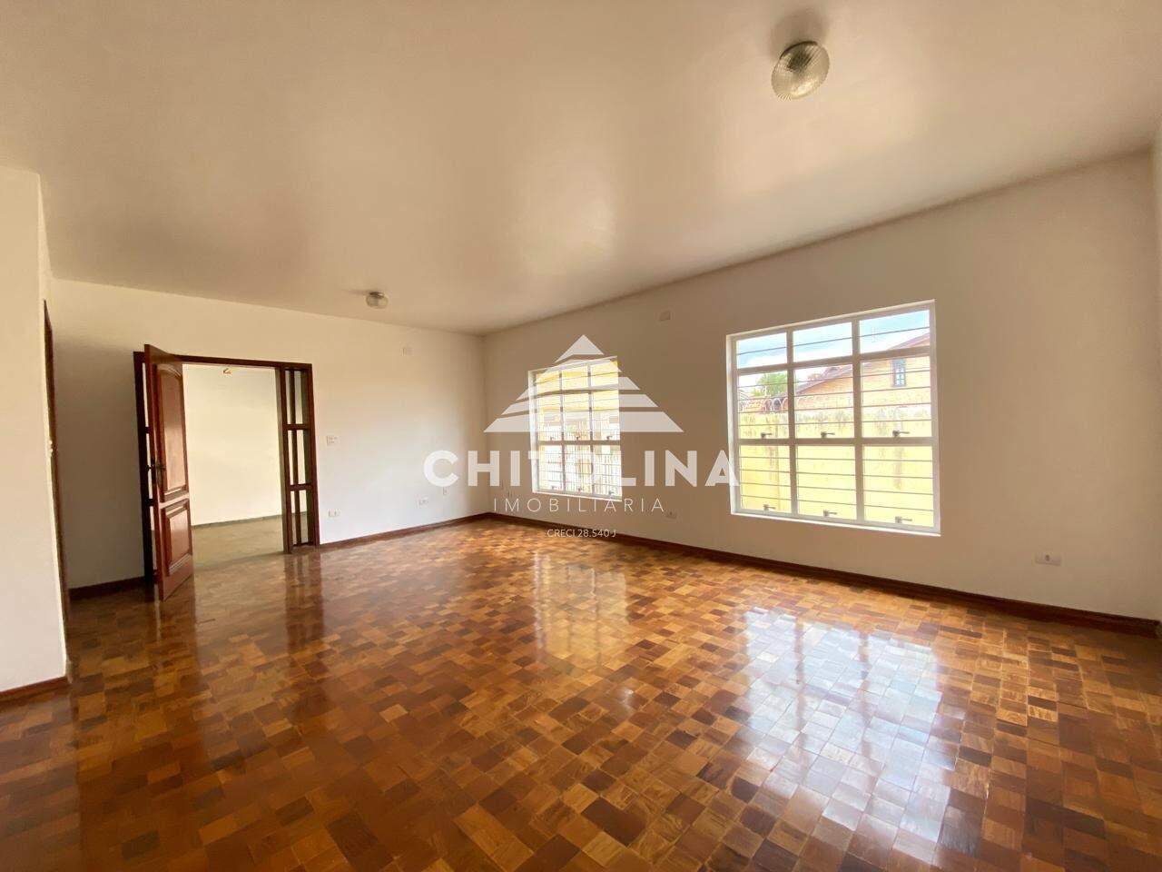 Casa à venda no Jardim Shangrilá: 