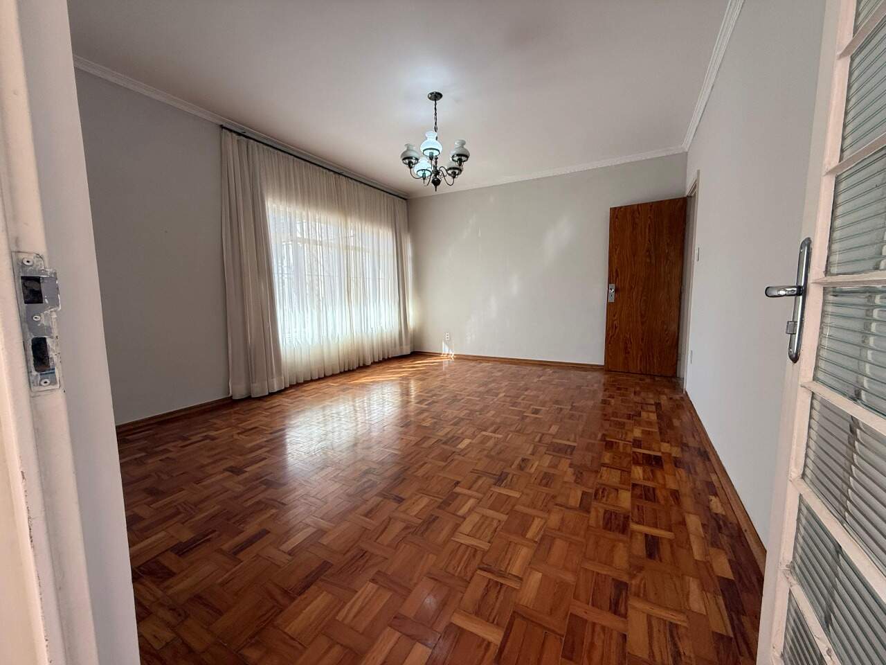 Casa comercial à venda no Vila Rosa: 
