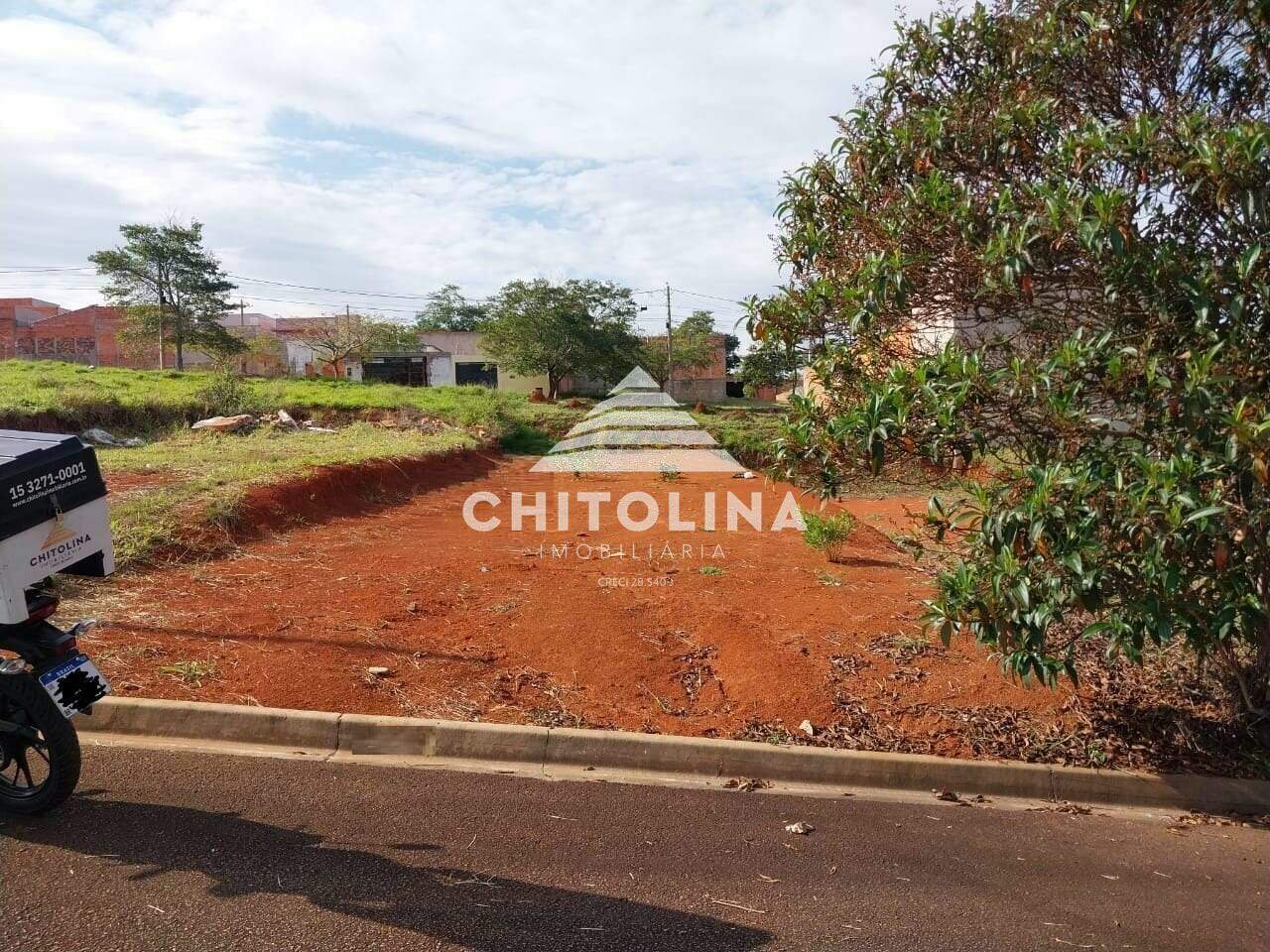 Terreno à venda no Bosque dos Pinheiros: 