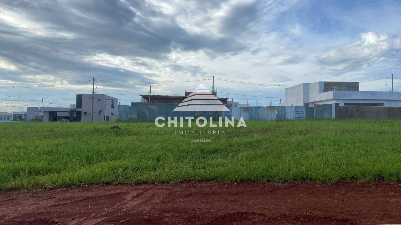 Terreno à venda no Golden Ville: 